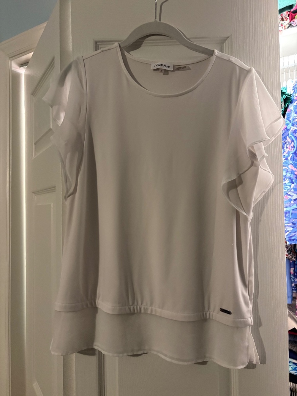 XS Calvin Klein short sleeve shirt